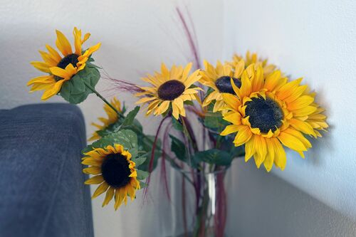 Wohnzimmer Dekoration Sonnenblumen Detail